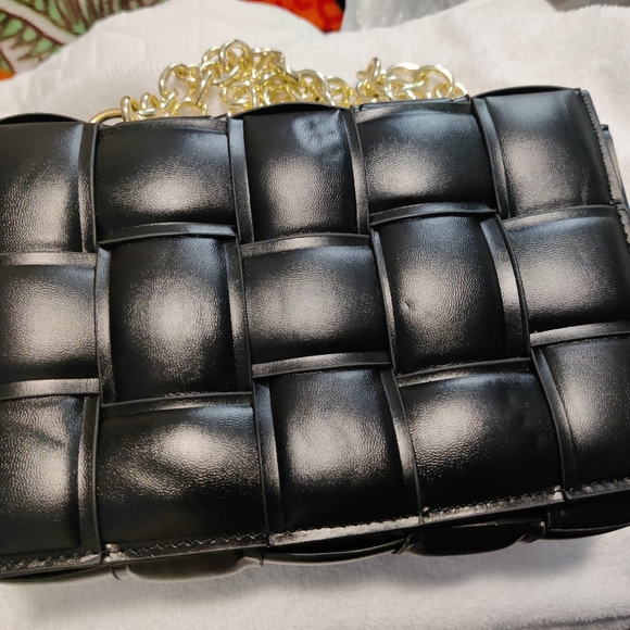 Bags - Picture 2 of 4